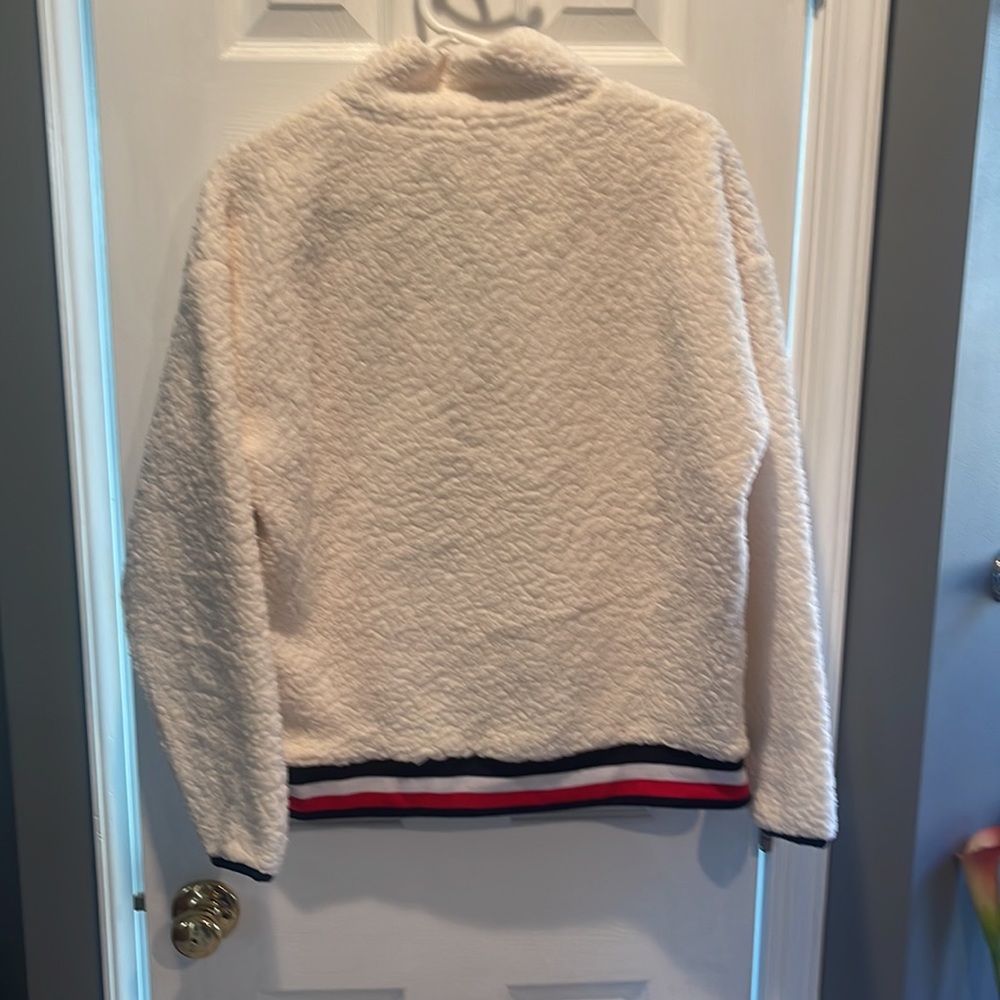 Tommy Hilfiger fleece like new - Picture 4 of 4